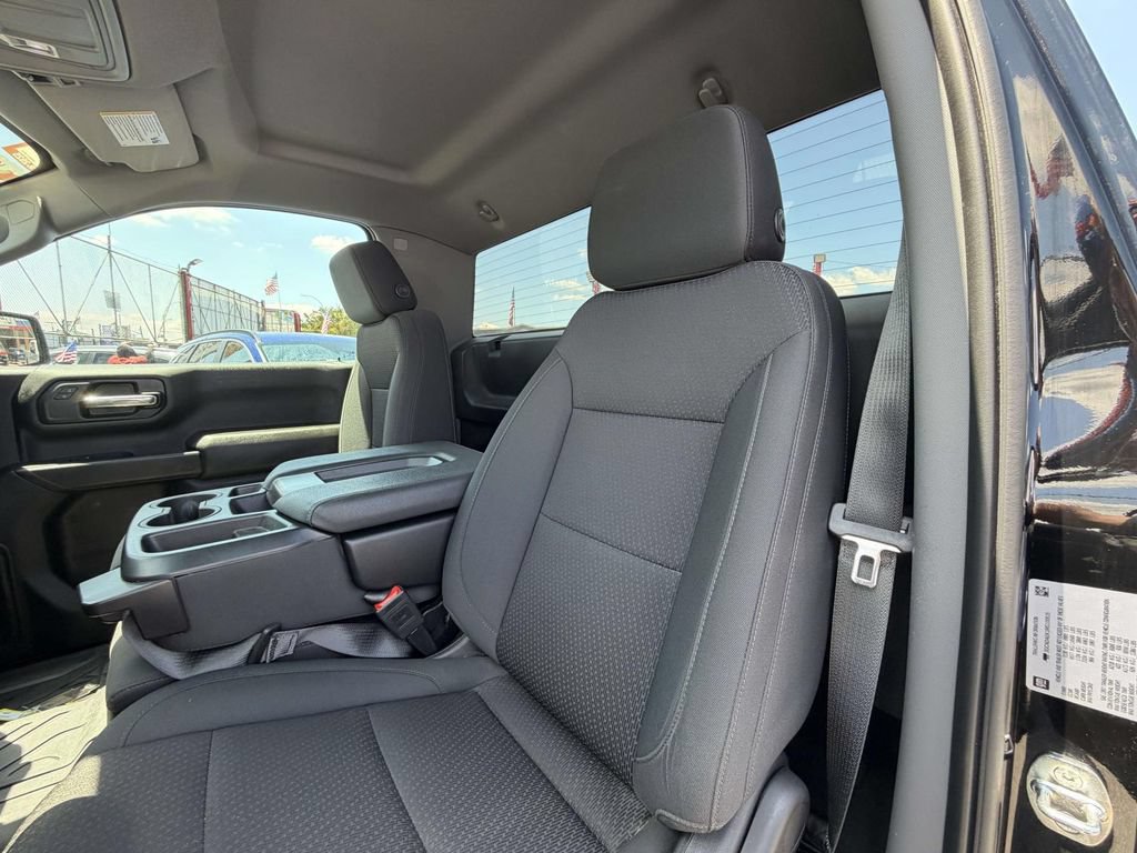 Used 2024 Chevrolet Silverado 1500 W/T w/ WT Value Package AWD/4WD image 12