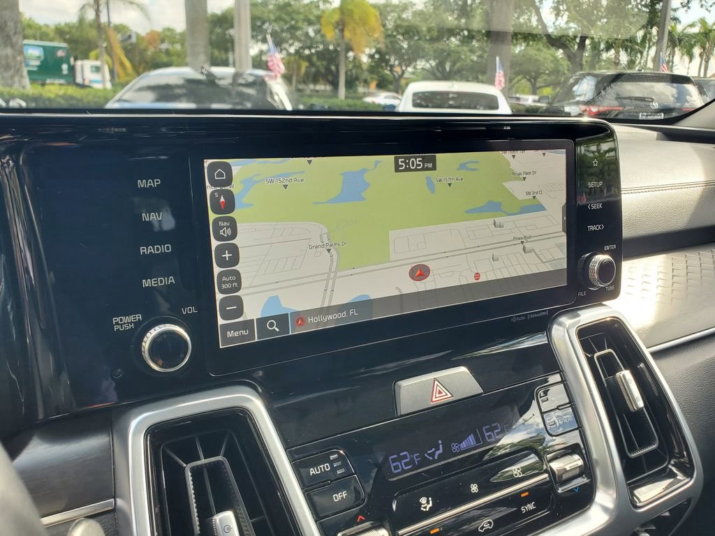 Used 2023 Kia Sorento SX FWD image 31