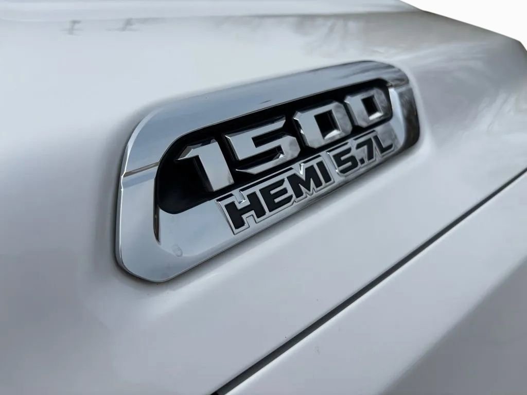 Used 2020 RAM 1500 Limited image 10