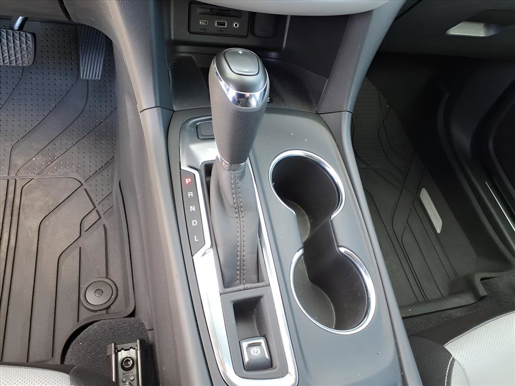 Used 2021 Chevrolet Equinox Premier image 16