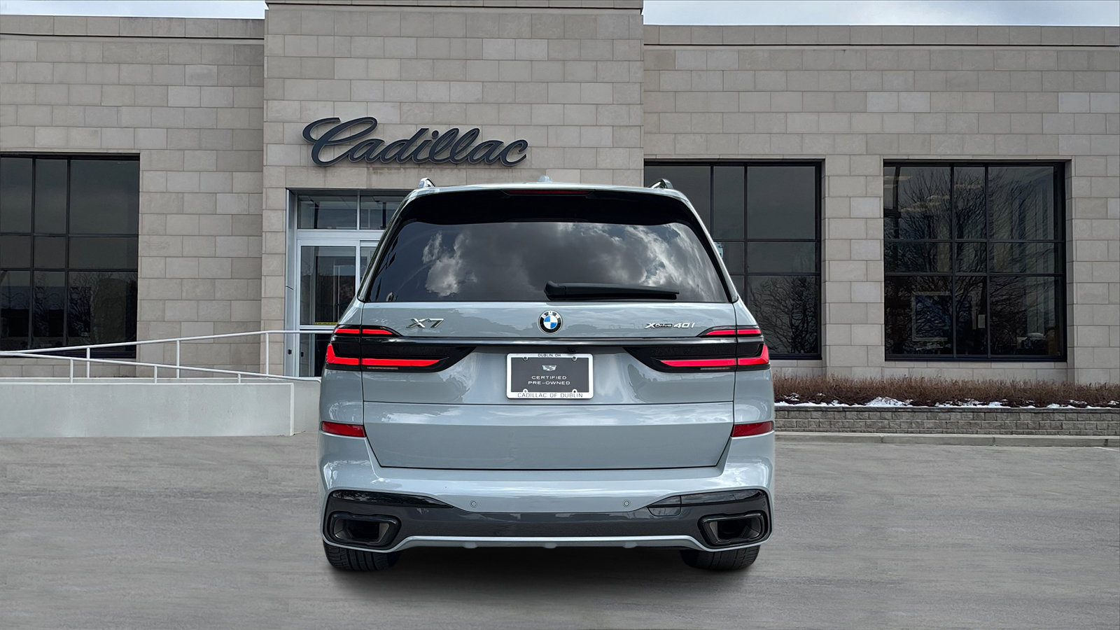 Used 2024 BMW X7 xDrive40i w/ Executive Package AWD/4WD image 6