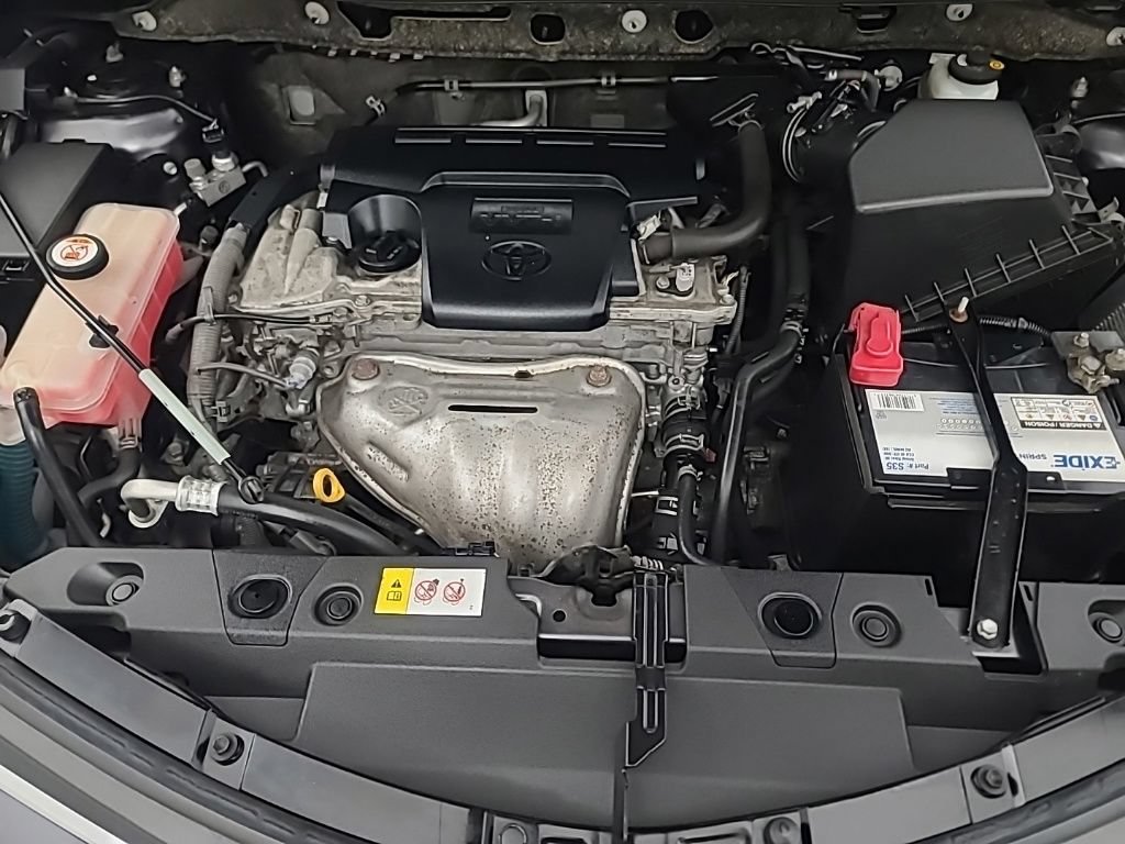 Used 2018 Toyota RAV4 XLE w/ Plus Extra Value Package FWD image 39