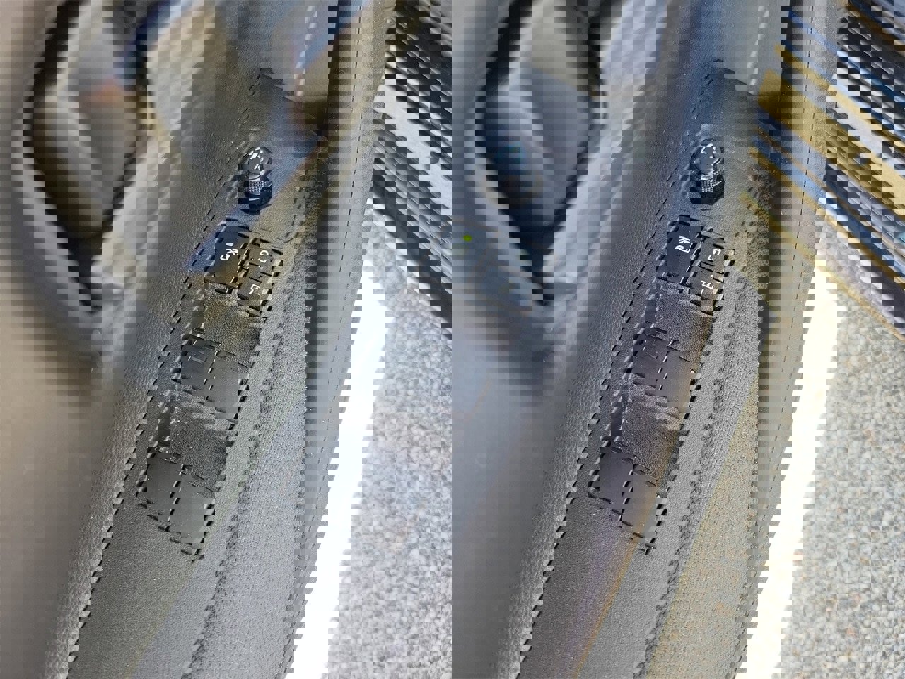 Used 2024 Toyota Corolla LE image 14