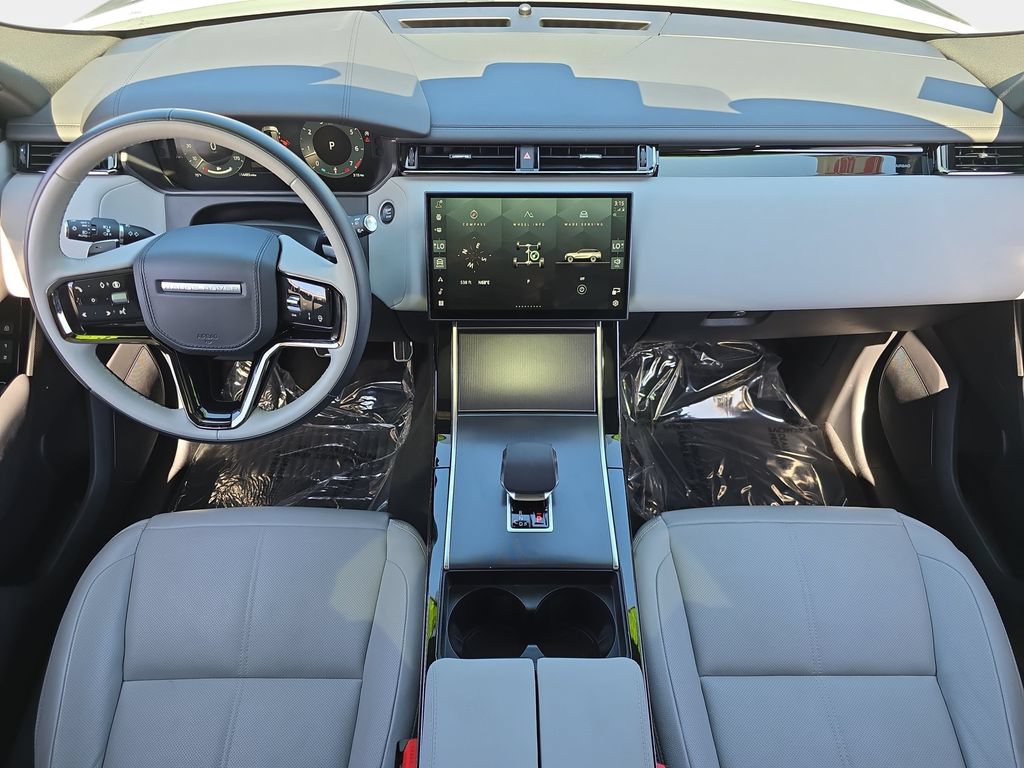 Certified 2026 Land Rover Range Rover Velar Dynamic SE AWD/4WD image 9