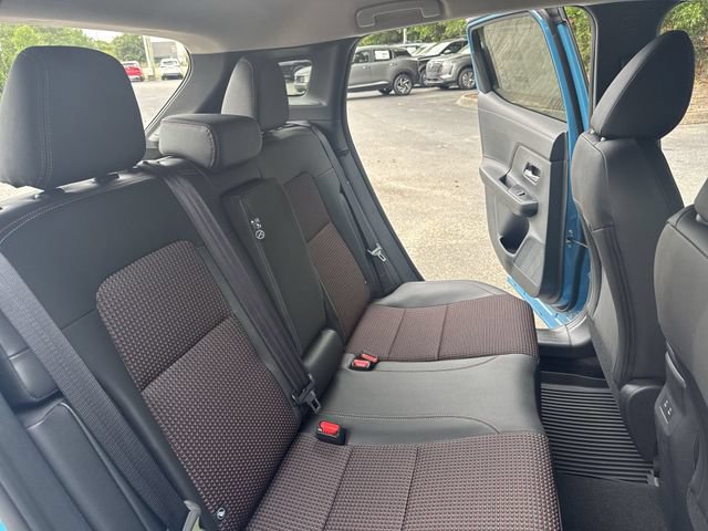 New 2026 Nissan Kicks SR FWD image 11