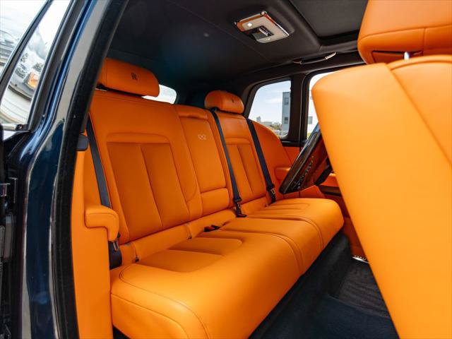 Certified 2023 Rolls-Royce Cullinan Black Badge w/ Driver's Package AWD/4WD image 29