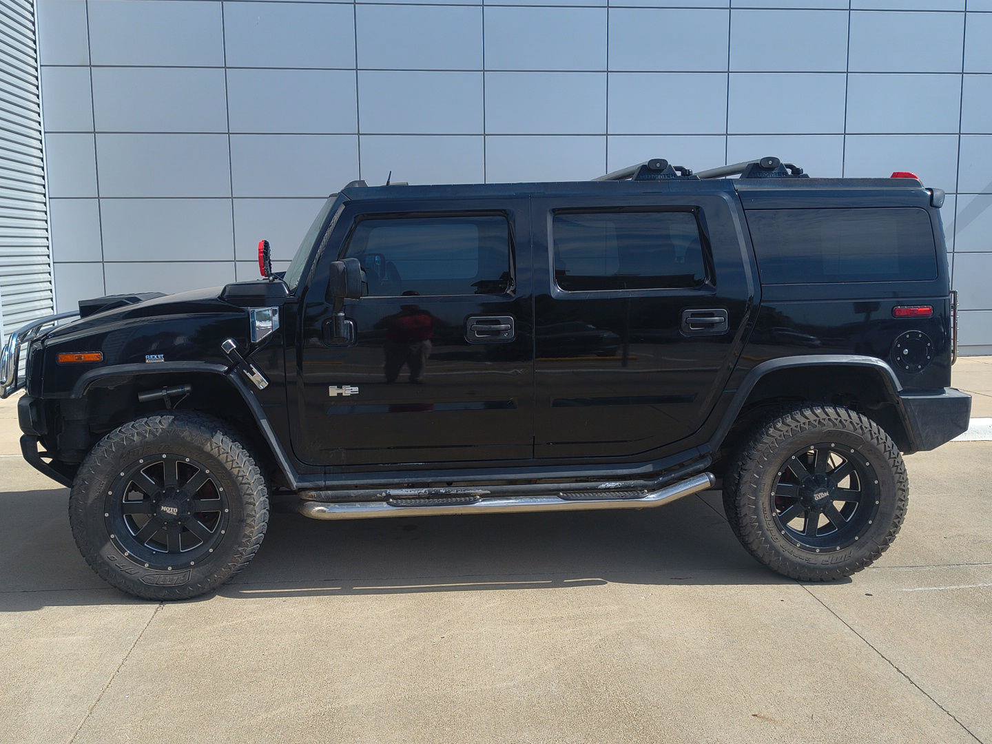 Used 2004 HUMMER H2 w/ Preferred Equipment Group