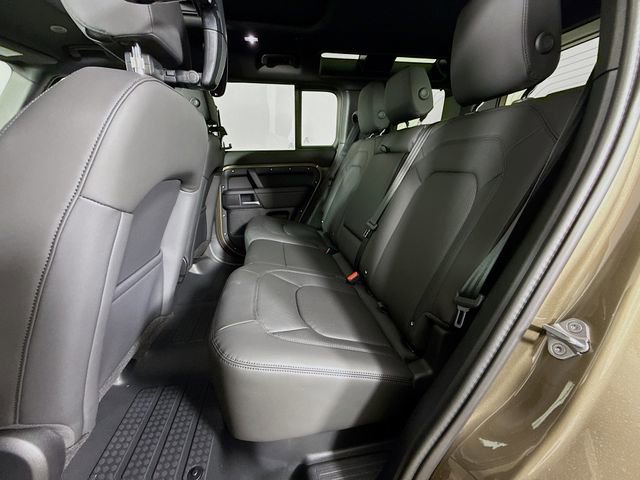 New 2026 Land Rover Defender 110 S AWD/4WD image 24