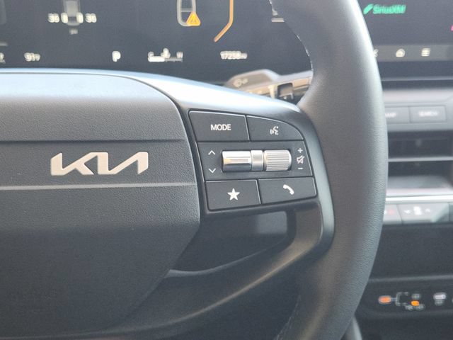 Used 2025 Kia K4 EX FWD image 29