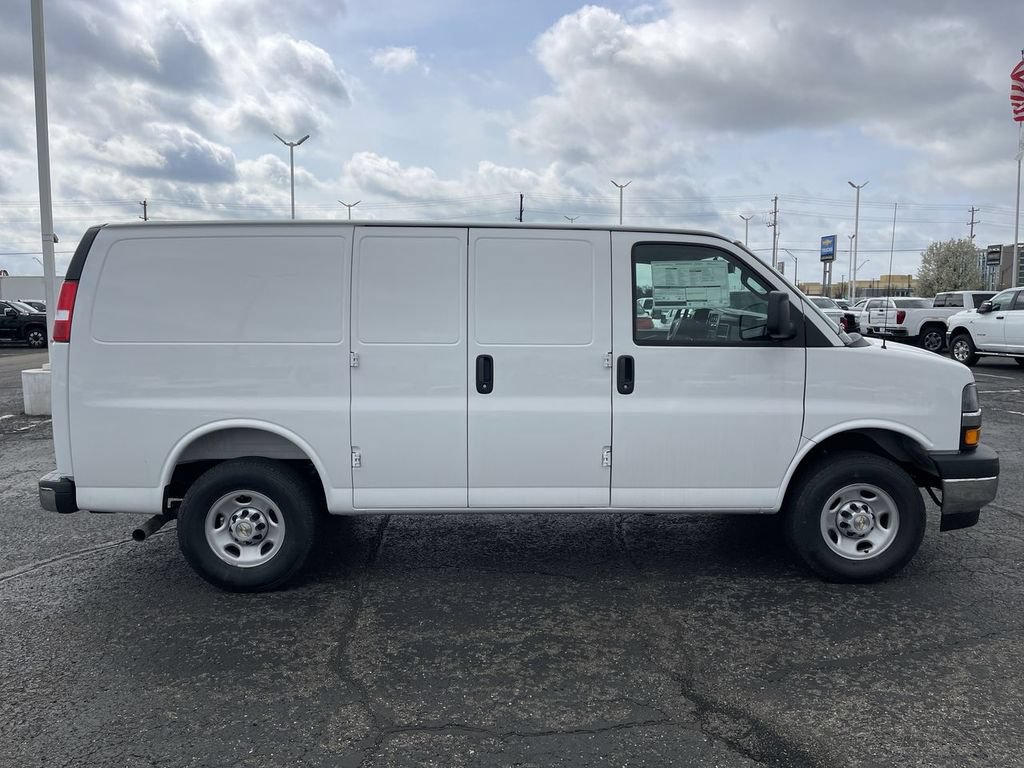 New 2026 Chevrolet Express 2500 w/ Driver Convenience Package RWD image 2