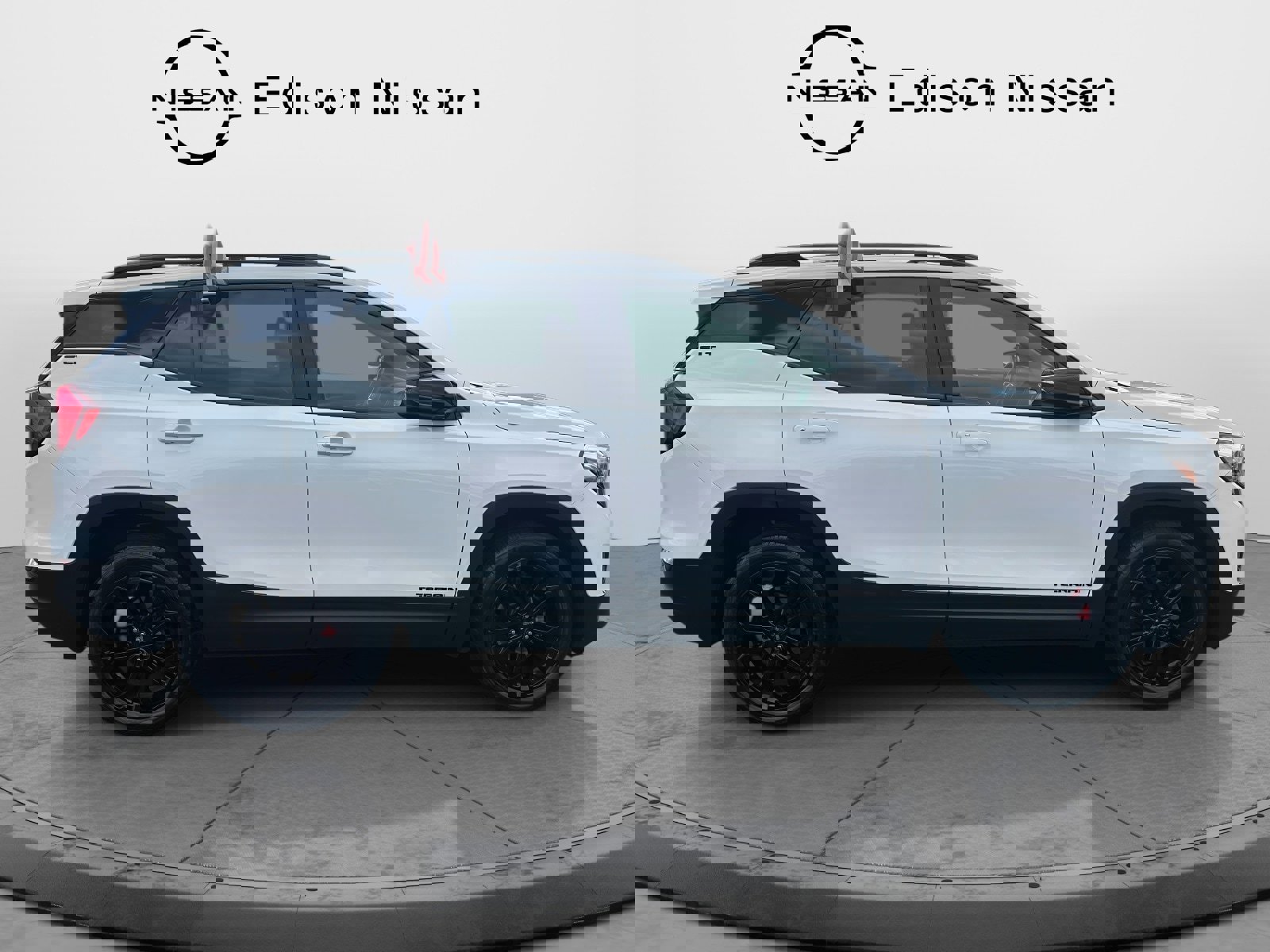 Used 2020 GMC Terrain SLT w/ Elevation Edition image 4