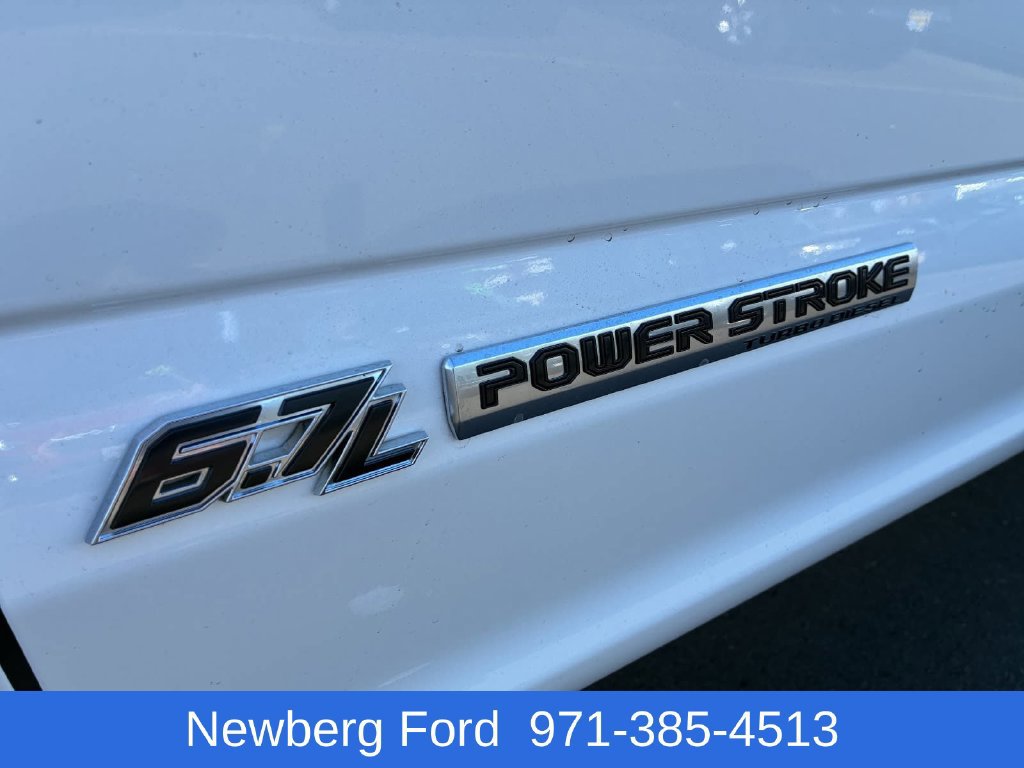 Used 2022 Ford F350 Lariat w/ Tremor Off-Road Package AWD/4WD image 9