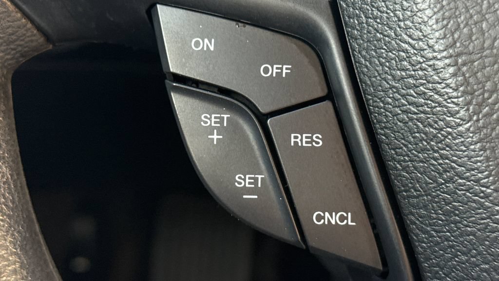 Used 2018 Ford Fusion S FWD image 29