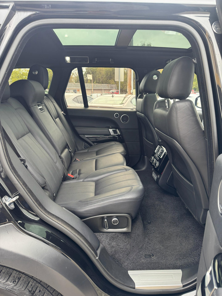 Used 2017 Land Rover Range Rover Supercharged image 22
