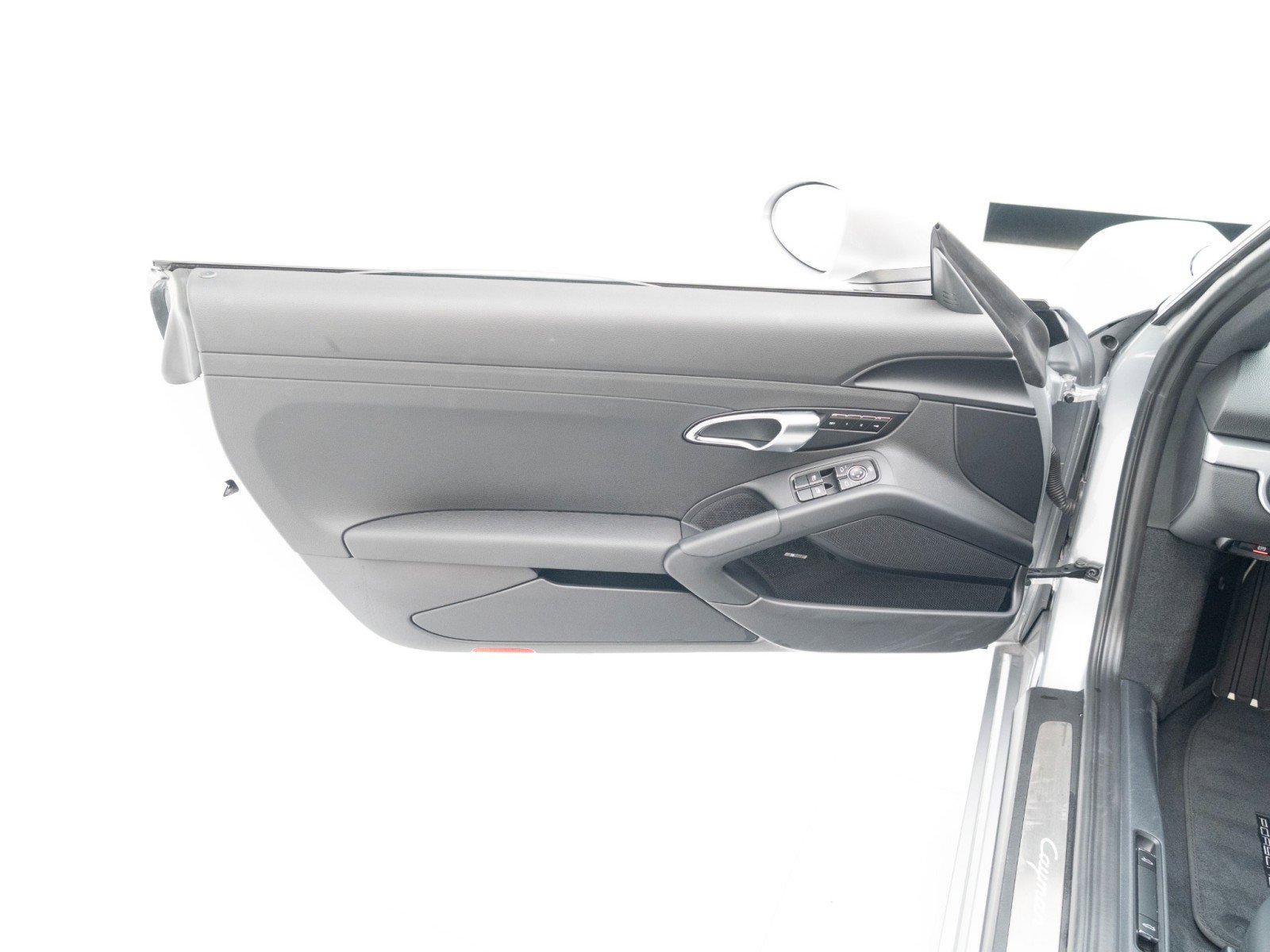 Certified 2025 Porsche 718 Cayman image 21