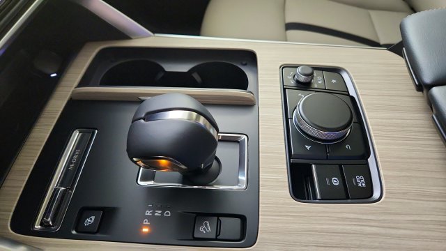 New 2026 MAZDA CX-90 Plug-In Hybrid w/Premium Sport AWD/4WD image 17