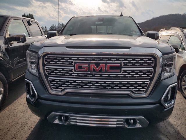 Used 2022 GMC Sierra 1500 Denali w/ Driver Alert Package II AWD/4WD image 2