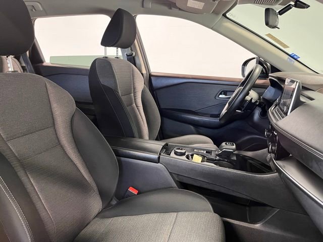 Used 2022 Nissan Rogue SV AWD/4WD image 10