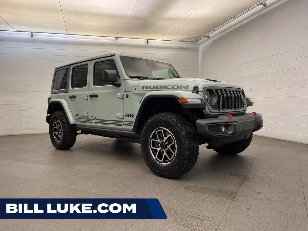 New 2026 Jeep Wrangler Unlimited Rubicon w/ Rockslide Package