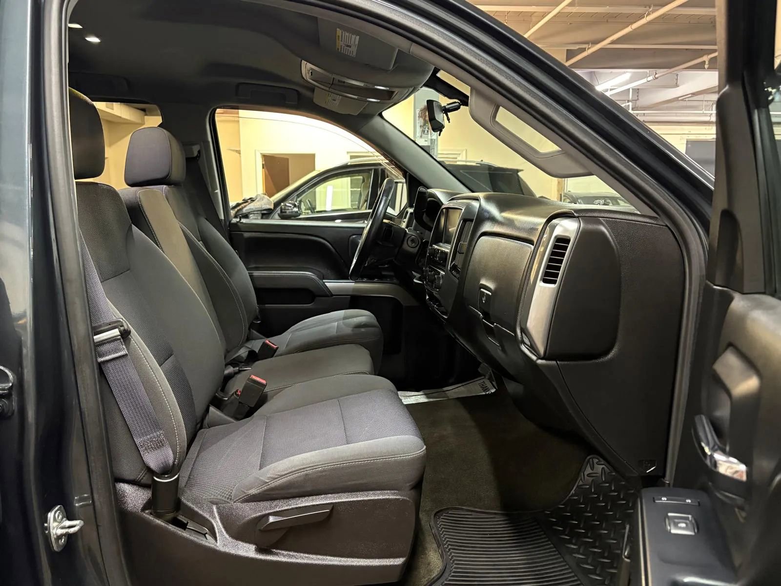 Used 2017 Chevrolet Silverado 1500 LT w/ All Star Edition image 19