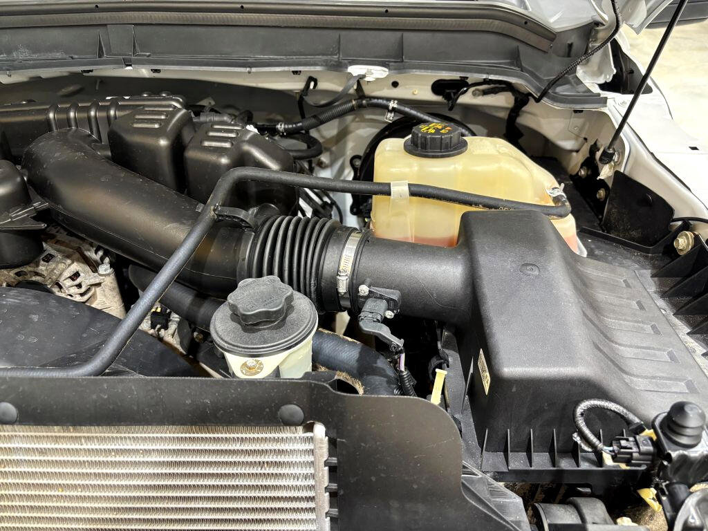 Used 2016 Ford F250 XL w/ Power Equipment Group image 25