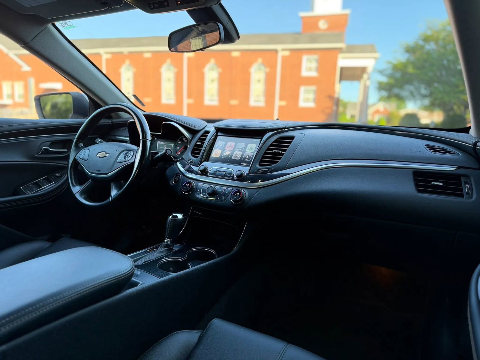 Used 2020 Chevrolet Impala LT FWD image 12