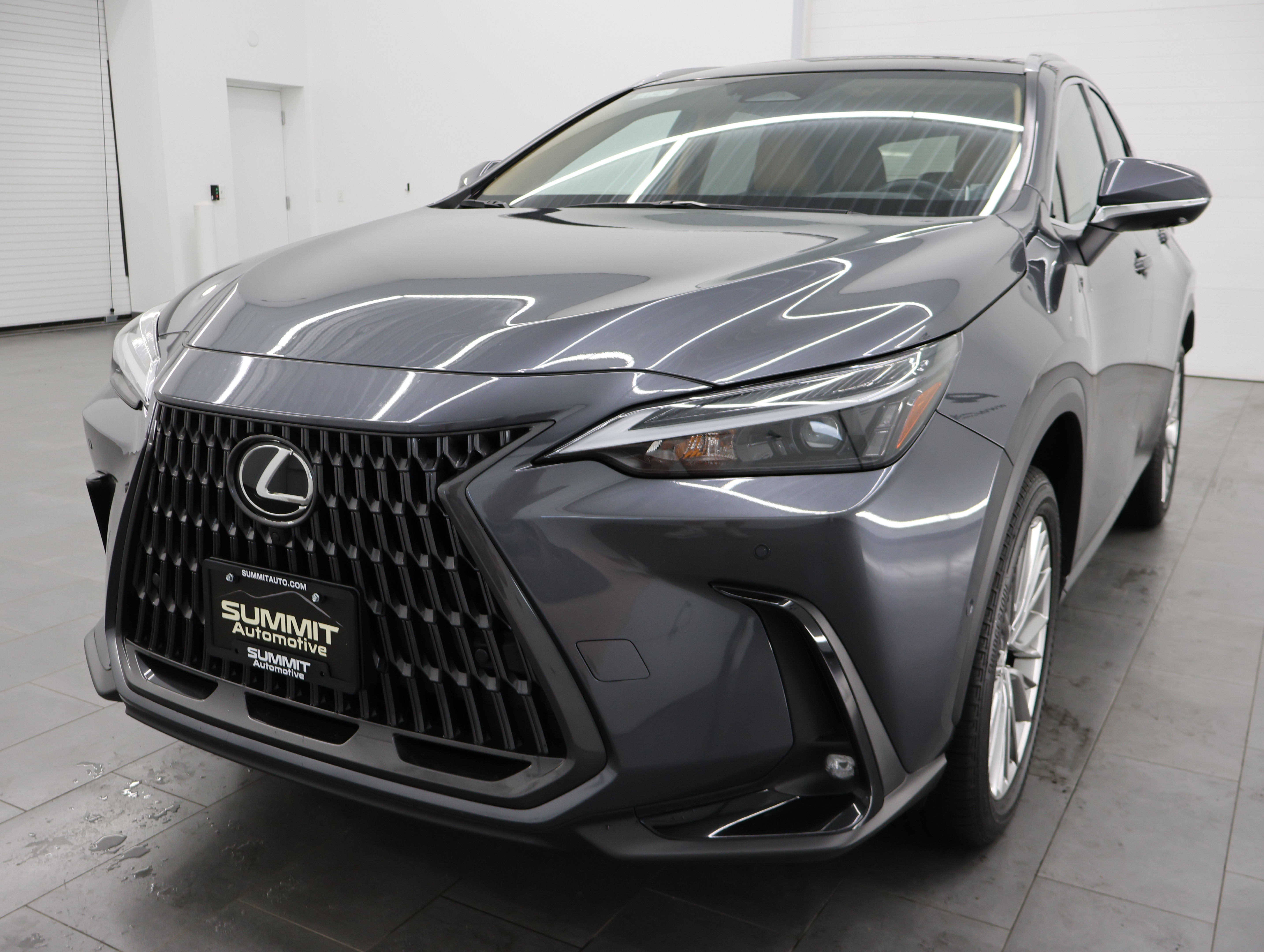 Used 2022 Lexus NX 350h AWD w/ Vision Package image 7