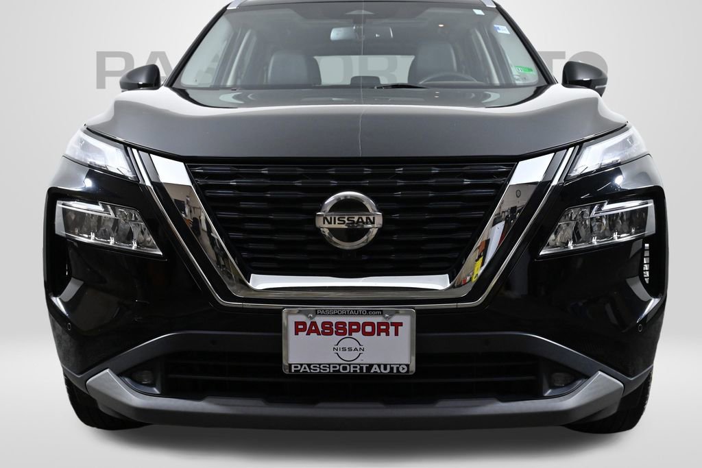 Used 2021 Nissan Rogue SL w/ Premium Package image 2