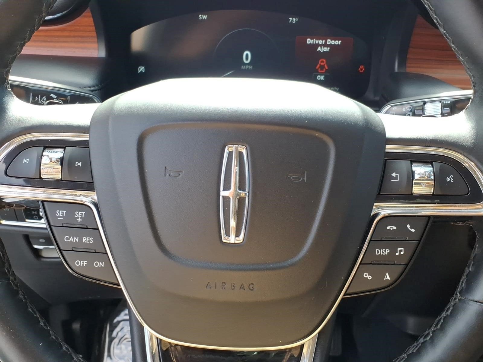 Certified 2023 Lincoln Nautilus Reserve AWD/4WD image 6