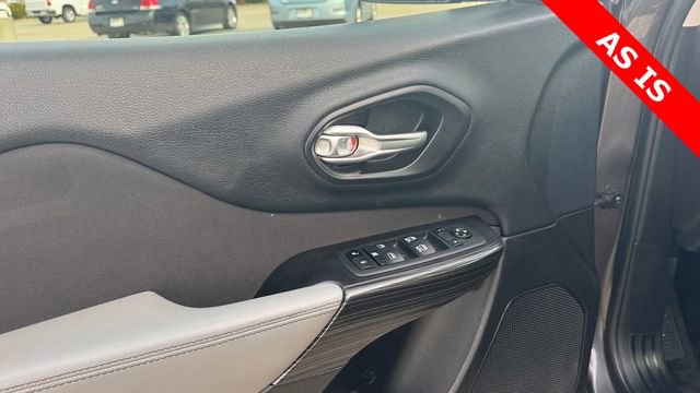 Used 2014 Jeep Cherokee Latitude w/ Comfort/Convenience Group image 18