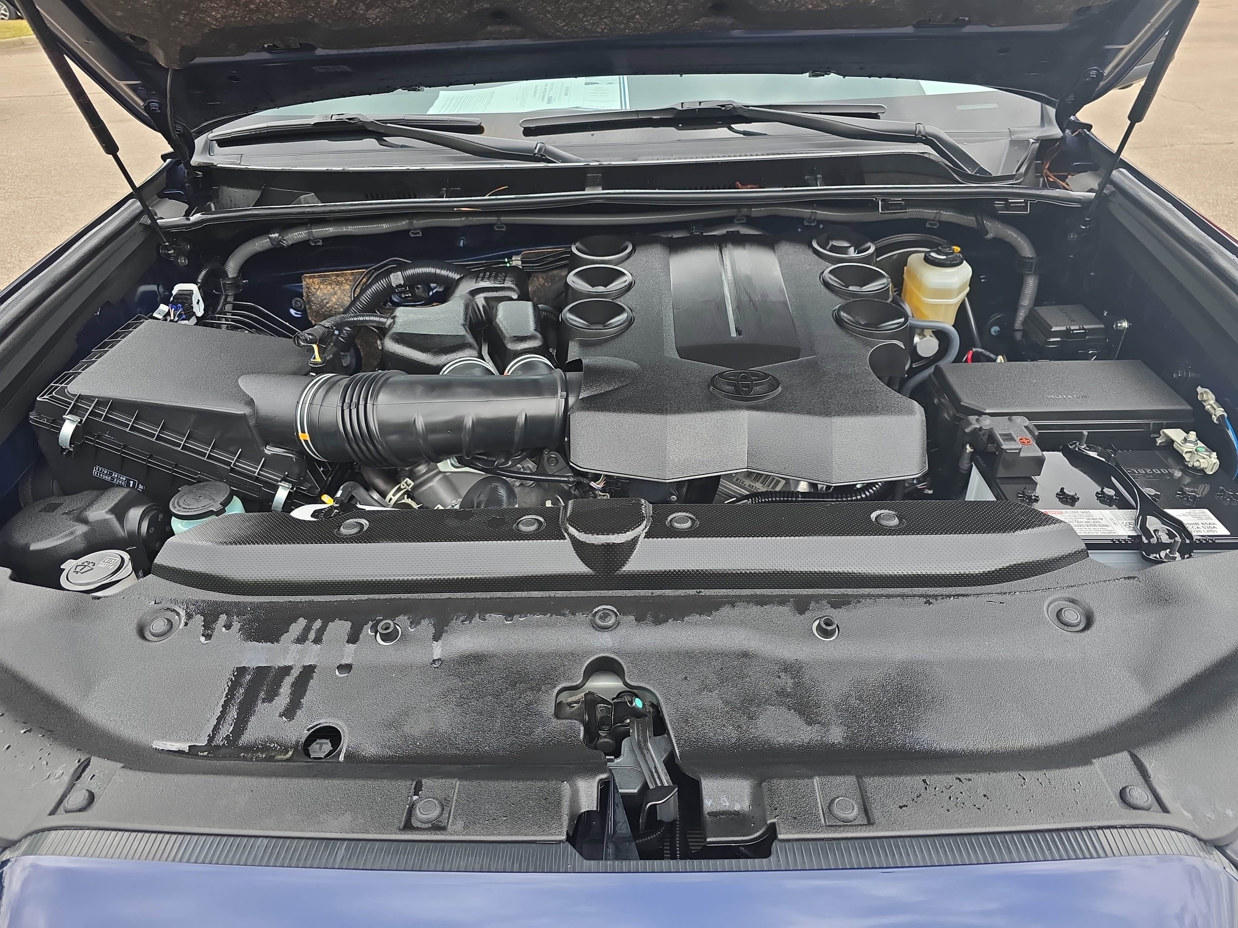 Used 2023 Toyota 4Runner Limited RWD image 33