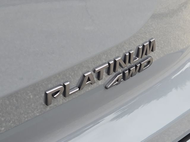 New 2026 Nissan Pathfinder Platinum AWD/4WD image 8