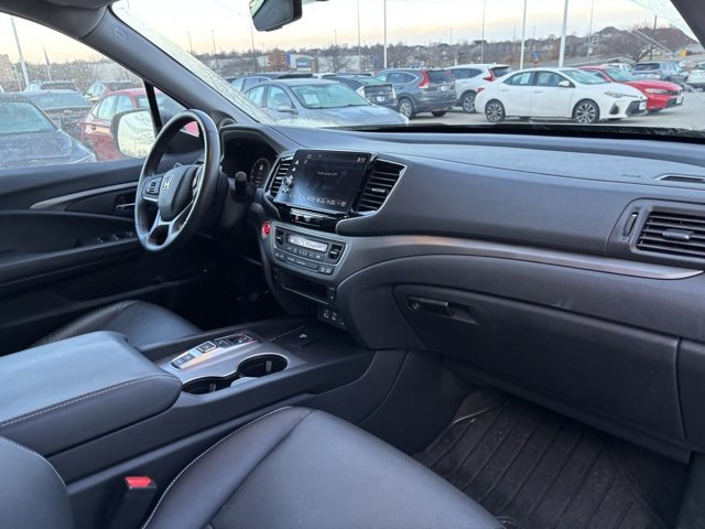 Certified 2024 Honda Ridgeline RTL image 23