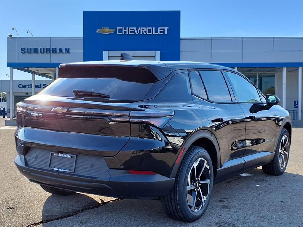 New 2026 Chevrolet Equinox EV LT image 4