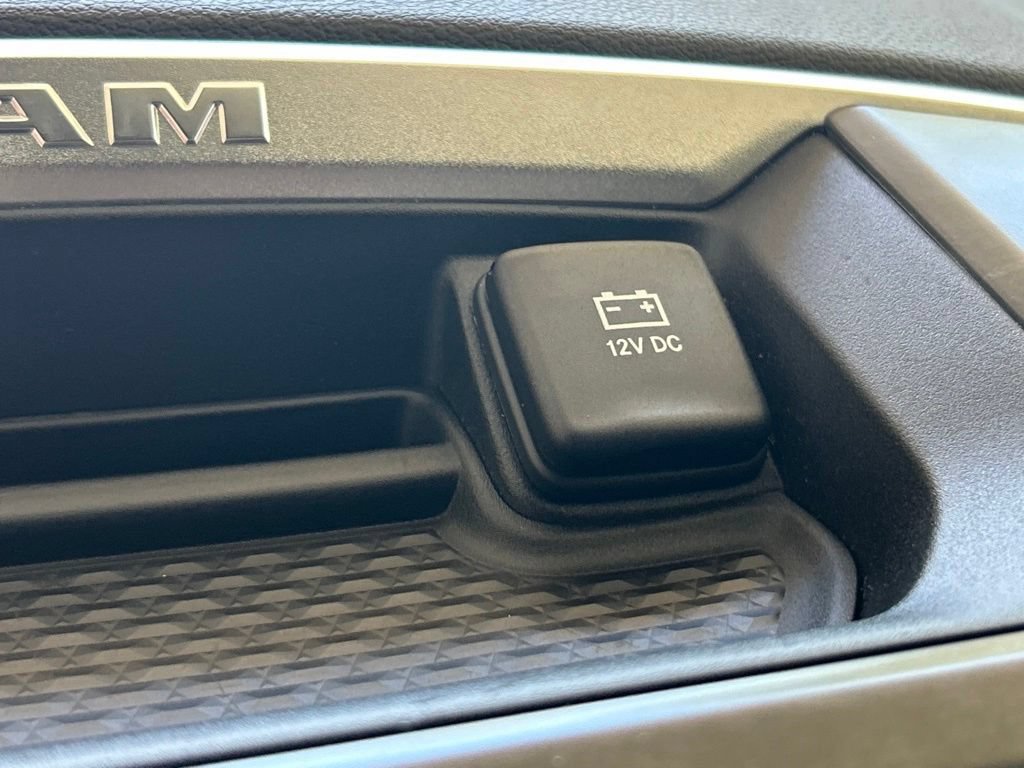 Used 2024 RAM 3500 Big Horn AWD/4WD image 56