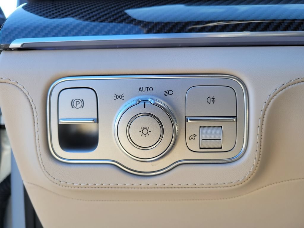 Used 2026 Mercedes-Benz GLS 63 AMG 4MATIC image 23
