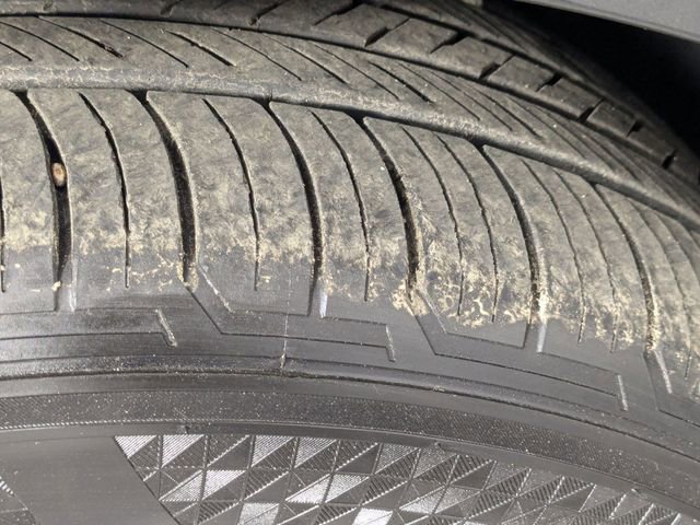 Used 2025 Genesis GV80 2.5T Standard image 9