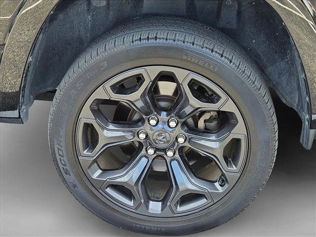 Used 2021 RAM 1500 Limited w/ Night Edition AWD/4WD image 5