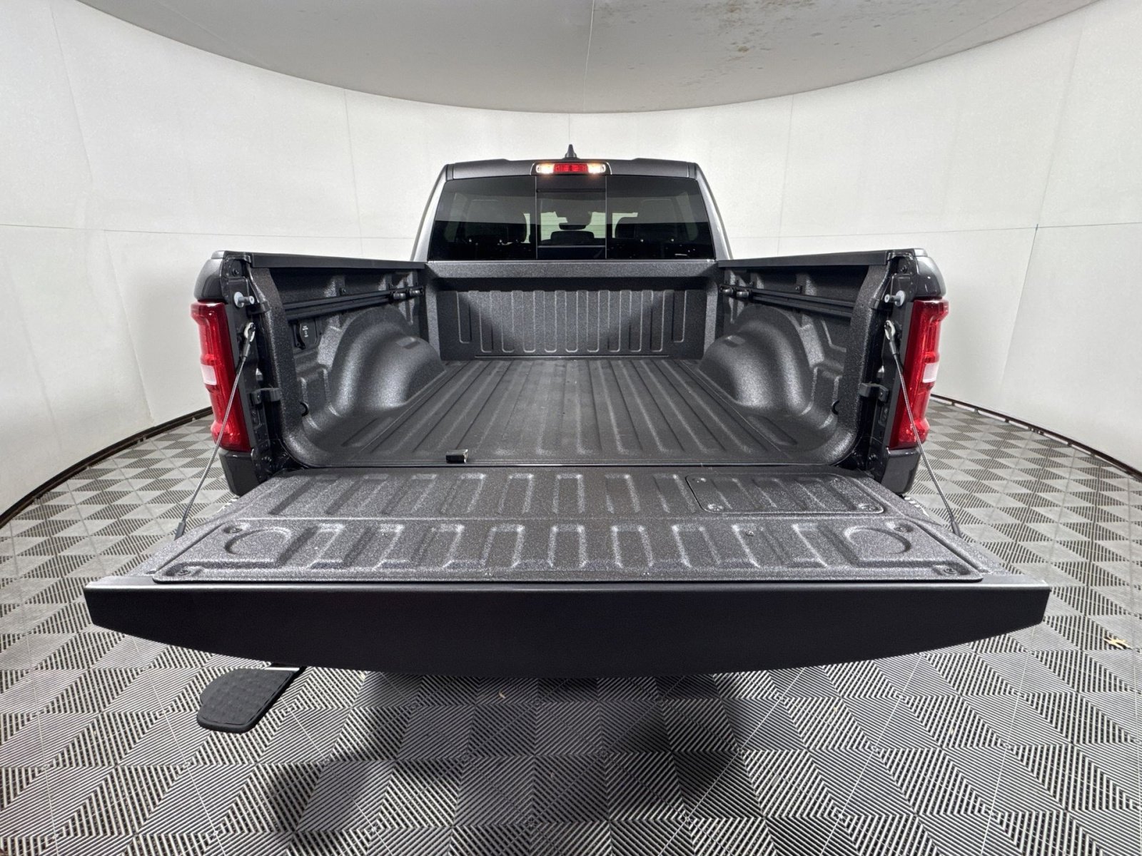 Used 2026 RAM 1500 Laramie image 26