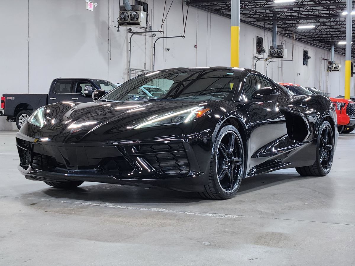 Used 2024 Chevrolet Corvette Stingray Coupe w/ 1LT image 4