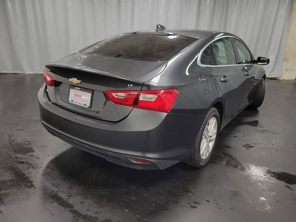 Used 2018 Chevrolet Malibu LT image 9