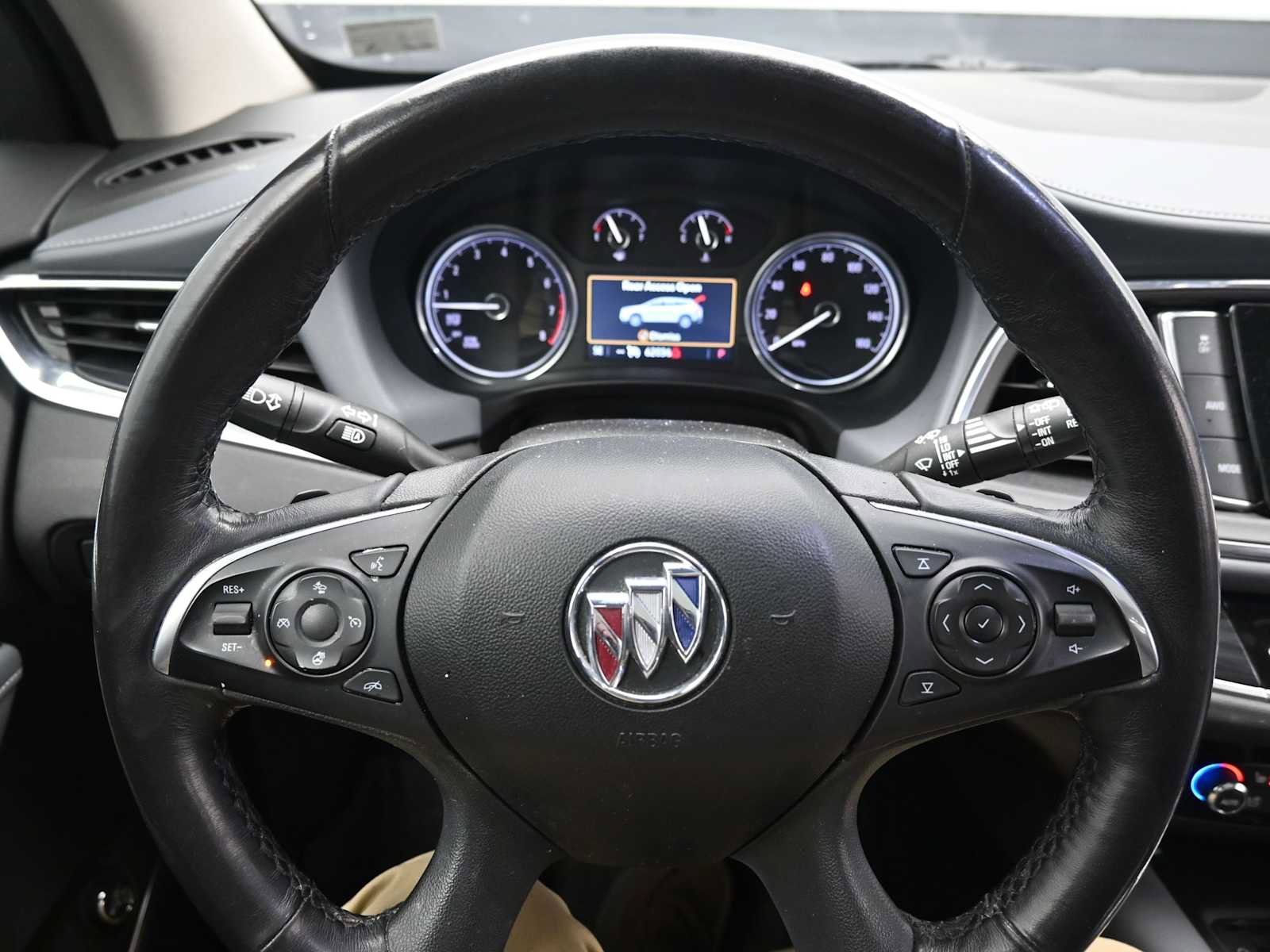 Used 2020 Buick Enclave Premium w/ Sun and Sites Package image 12