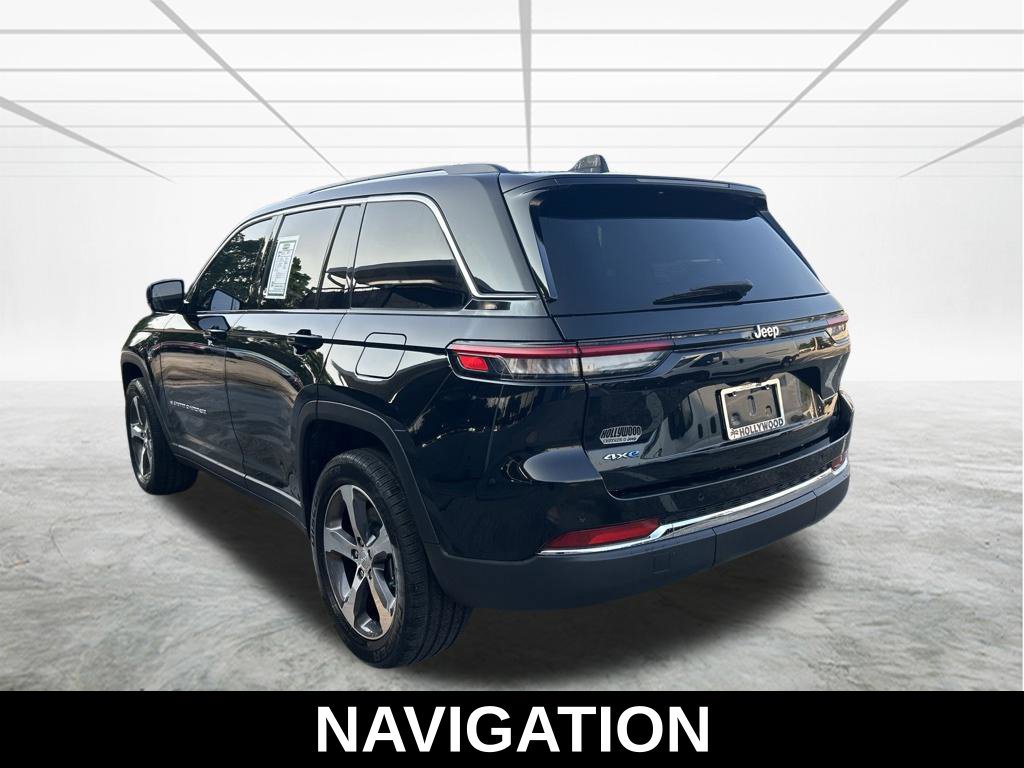 Used 2022 Jeep Grand Cherokee Limited 4xe AWD/4WD image 7