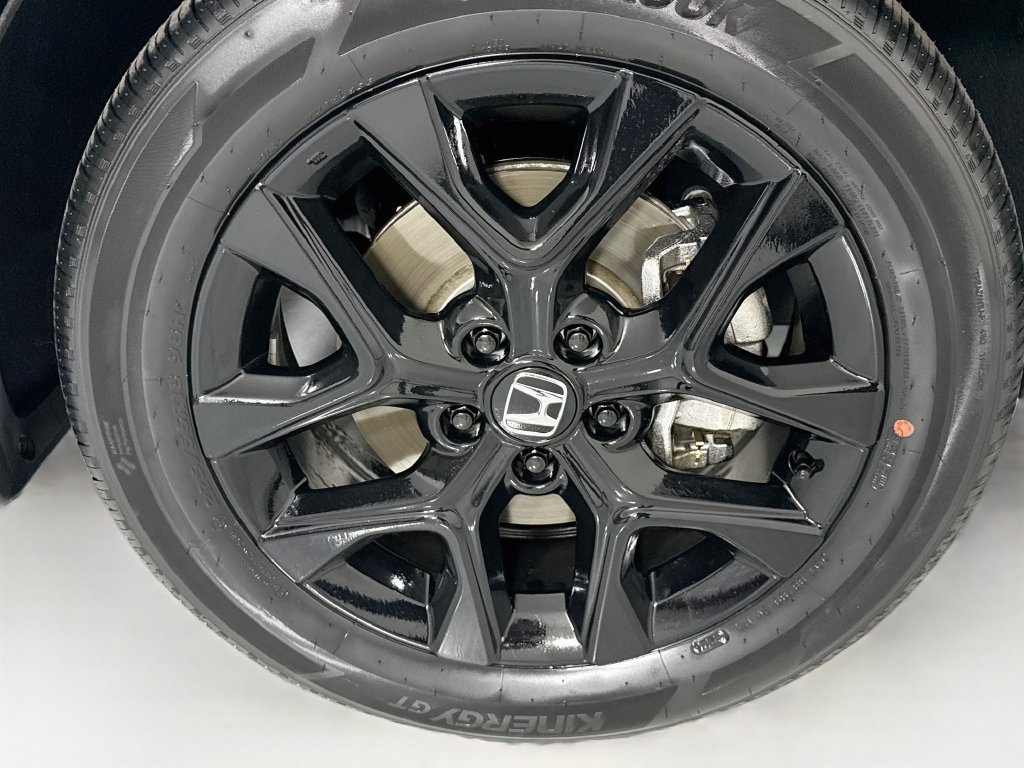 Certified 2024 Honda HR-V Sport image 32