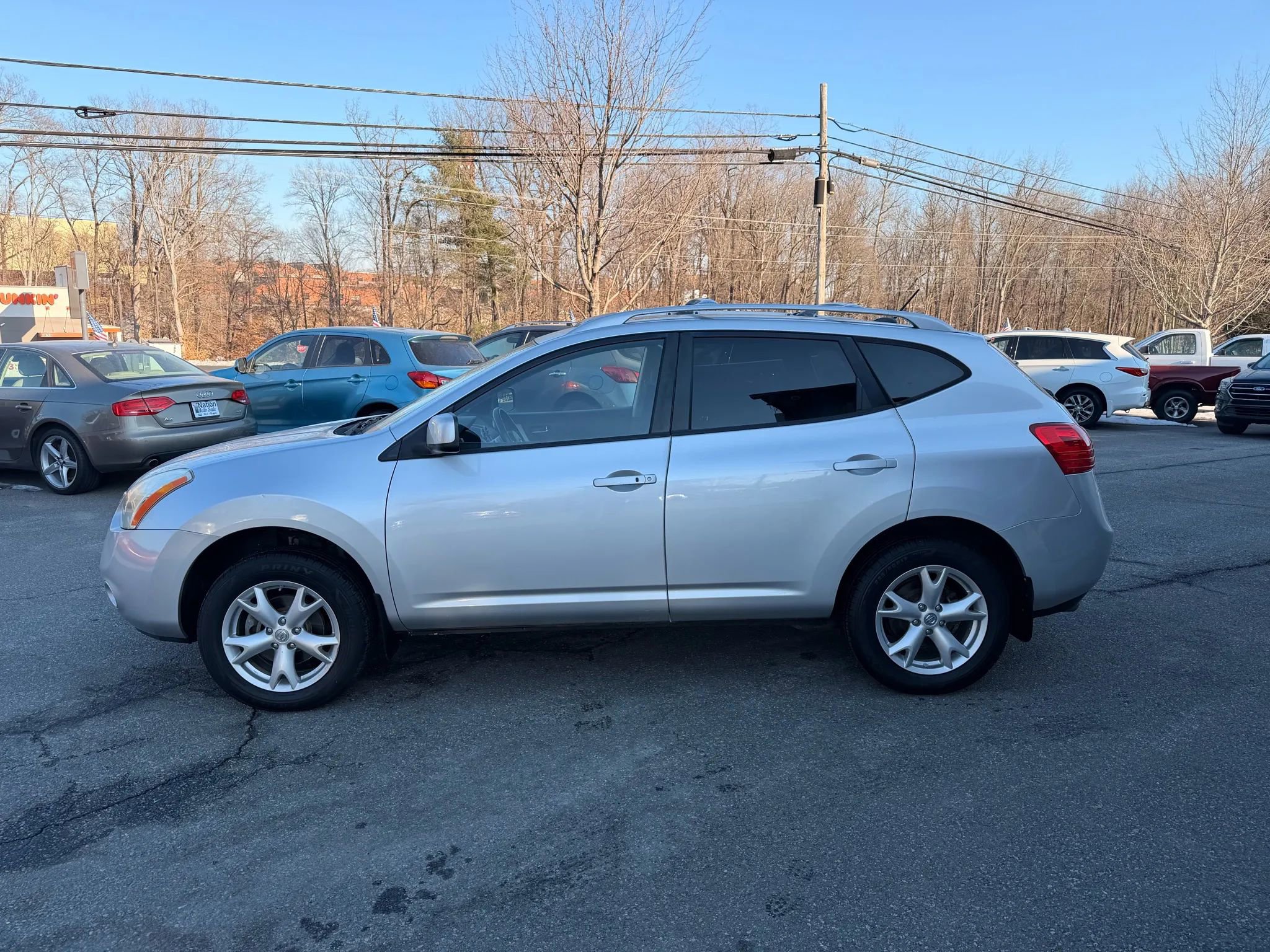 Used 2009 Nissan Rogue SL image 2