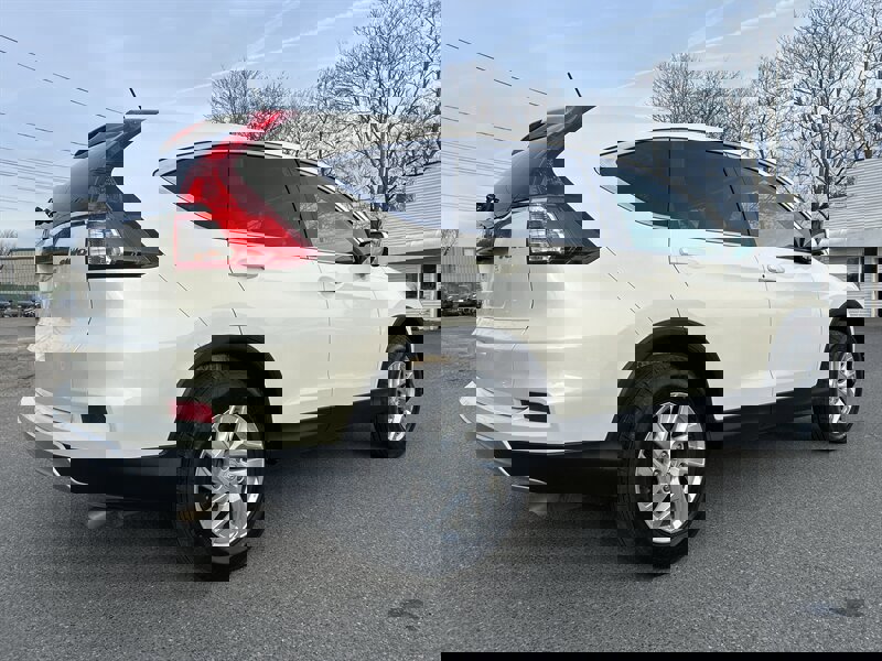 Used 2016 Honda CR-V EX image 4