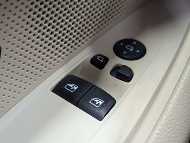 Used 2021 BMW 430i Coupe w/ M Sport Package image 17