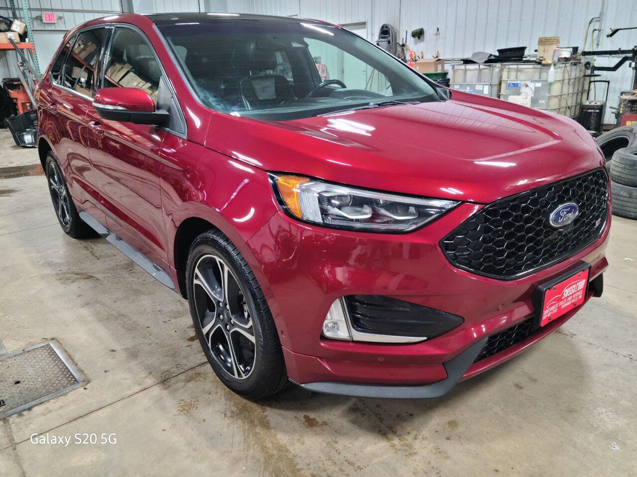 Used 2019 Ford Edge ST w/ Equipment Group 401A image 1