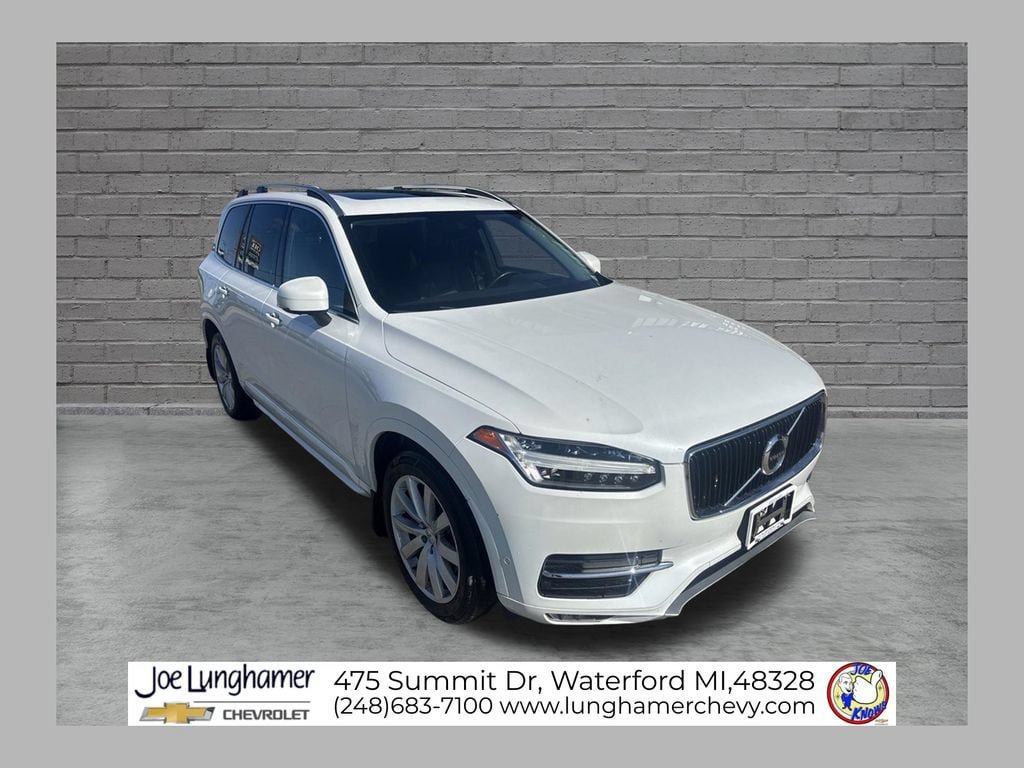 Used 2017 Volvo XC90 T6 Momentum AWD/4WD 360° Tour