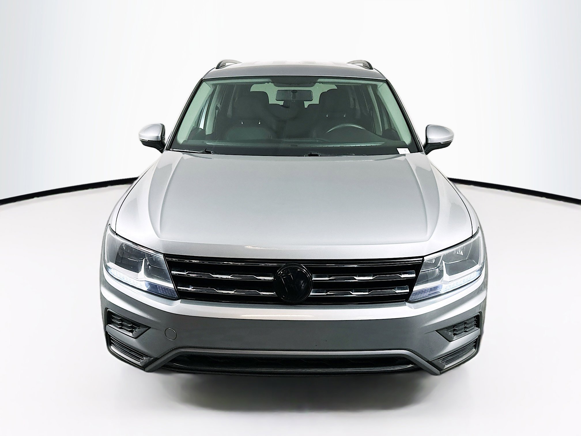 Used 2019 Volkswagen Tiguan S w/ Driver Assistance Package image 2